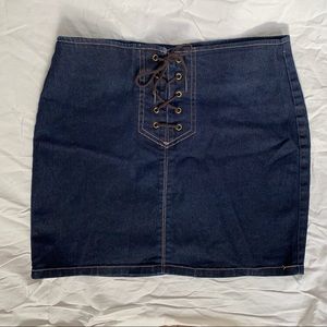 lace up y2k denim mini skirt 🎀